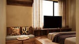 Standard Studio, Ensuite