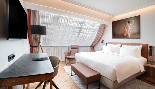 Premium Room (Collection)