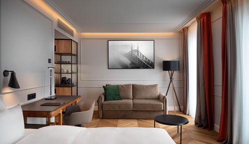 Junior Suite