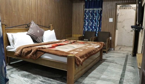 Deluxe Room, City View
