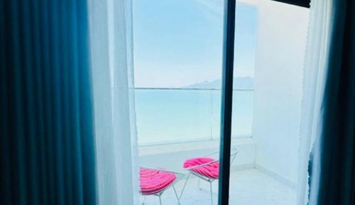 Family Apartment, Beach View