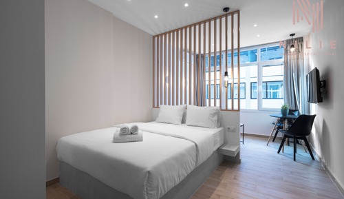 Standard Studio, Kitchenette