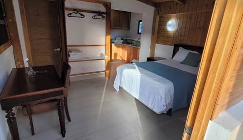Room, 1 Bedroom, Smoking, Private Pool