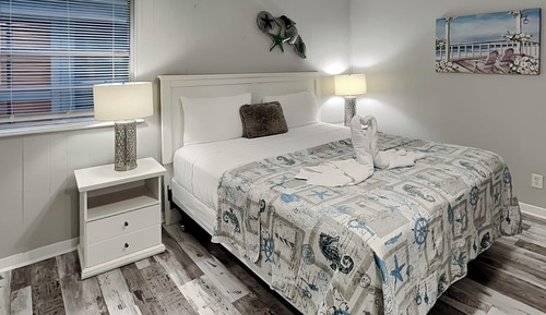House, 2 Queen Beds, Patio, Garden View (#4 - No Pets Allowed)