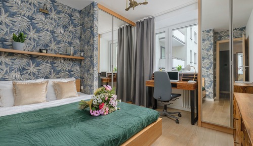 Deluxe Apartment, Balcony, Courtyard View