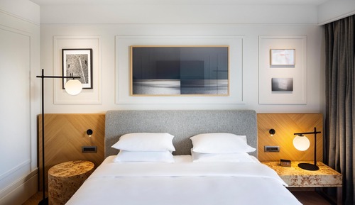 Room, 1 King Bed, Sea View