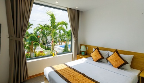 Standard Room, Pool View