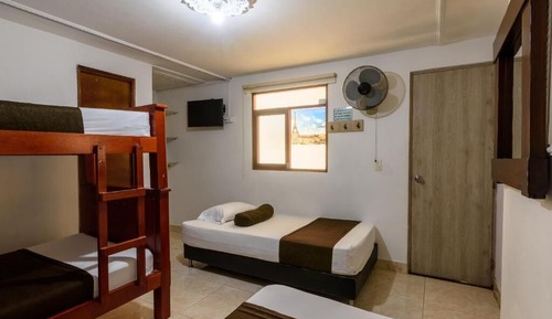 Economy Triple Room