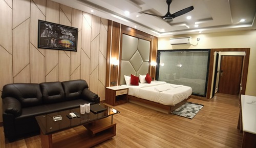 Executive Double Room with Bathtub