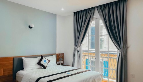 Deluxe Double Room, Balcony, Courtyard View
