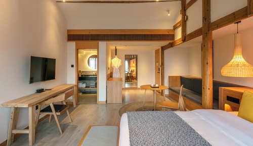 Grand Suite, City View