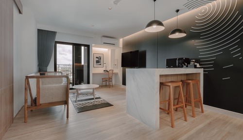 One Bedroom Suite Twin