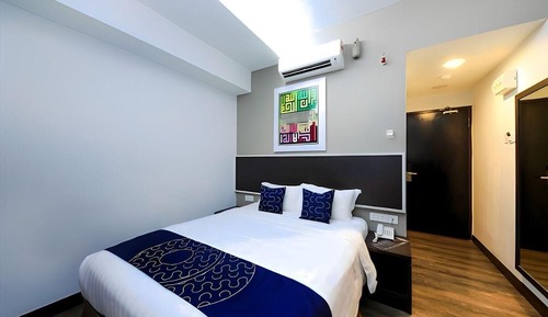 Standard Queen Room
