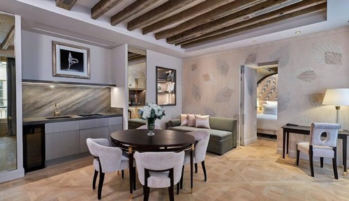 Grand Apartment