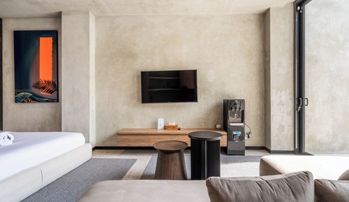 Family Studio, 1 King Bed, Kitchen