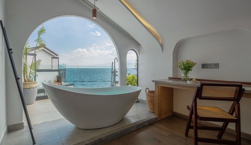 Comfort Double Room, Patio, Ocean View