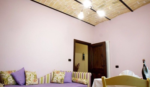 Comfort Suite, Garden View