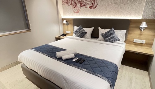 Luxury Room, City View