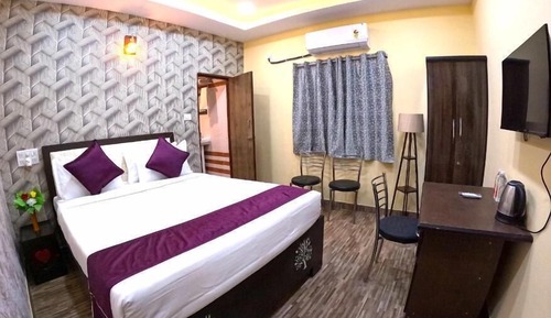 Basic Single Room