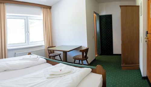 Basic Double or Twin Room
