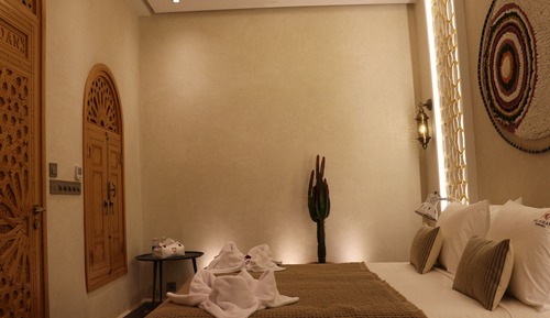 Deluxe Double or Twin Room, 1 King Bed, Non Smoking, Courtyard View