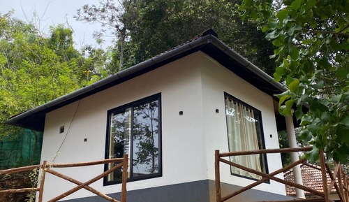 Villa, Garden View