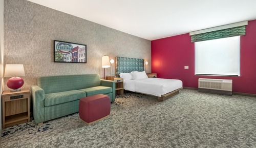 Studio Suite, 1 King Bed, Accessible