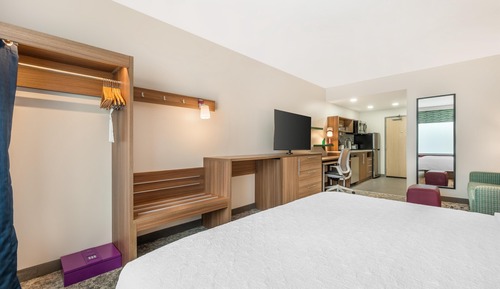 Studio Suite, 1 King Bed