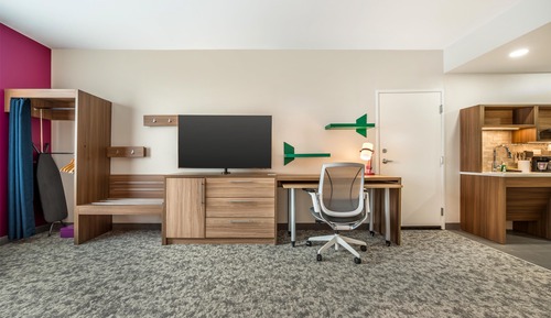 Studio Suite, 1 King Bed, Accessible
