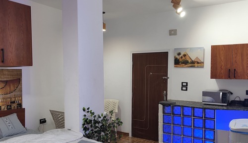 Classic Studio, City View