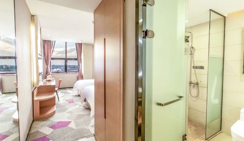 Superior Double Room, City View