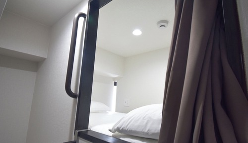 Basic Triple Room, Mixed Dorm