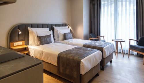 Deluxe Apartment, 1 Bedroom, Balcony, City View