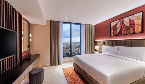 Studio, 1 King Bed, Balcony