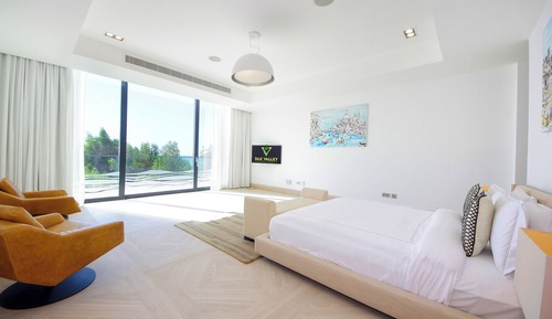 Luxury Villa, Balcony, Beach View