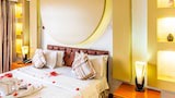 Junior Studio Suite, 1 King Bed, Private Bathroom