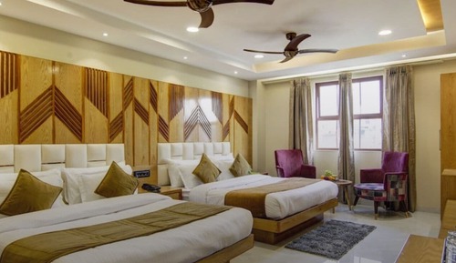 Family Twin Room