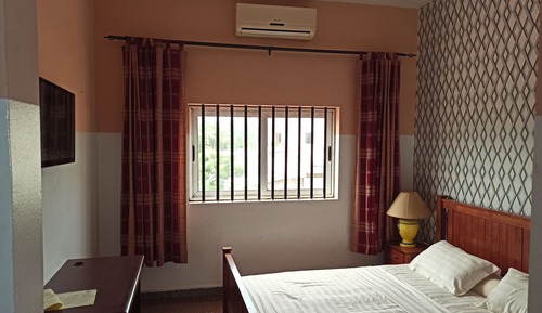 Classic Triple Room