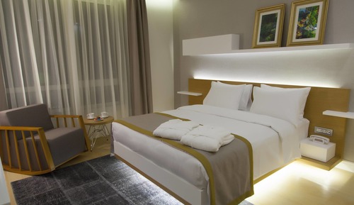 Deluxe Apartment, 1 Bedroom, Kitchen, City View