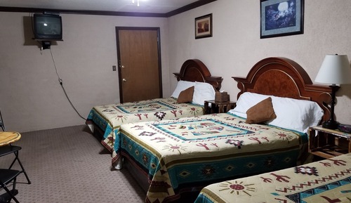 Family Room, 2 Bedrooms, Non Smoking, Refrigerator & Microwave