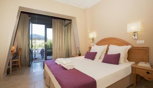 Comfort Quadruple Room