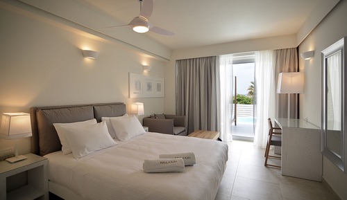 Classic Room, Private Pool