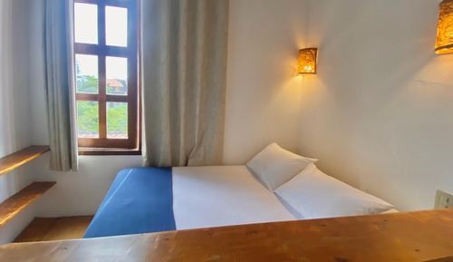 Basic Double Room, Multiple Beds, Non Smoking