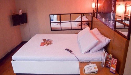 Executive Room, 1 Queen Bed