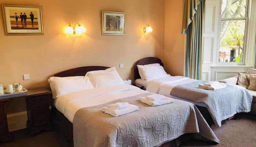 Comfort Triple Room