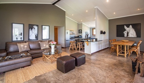Family House, 3 Bedrooms, Hill View