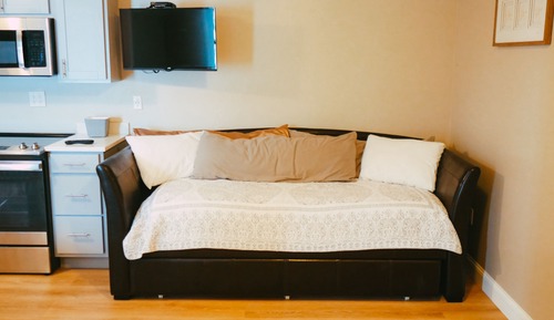 Deluxe Suite, Side Balcony
