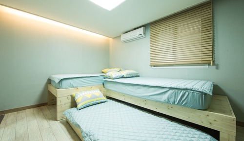 Triple Room