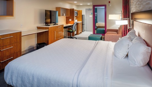 Studio Suite, 1 King Bed, Non Smoking