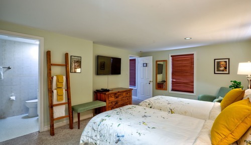Classic Room (Bernard Shaw)
